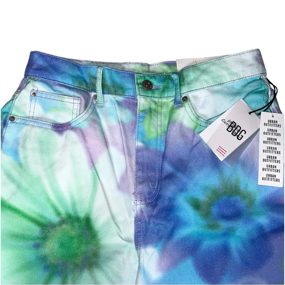 Urban Outfitters BDG High Waisted Botanical Cowboy Jeans Size 29